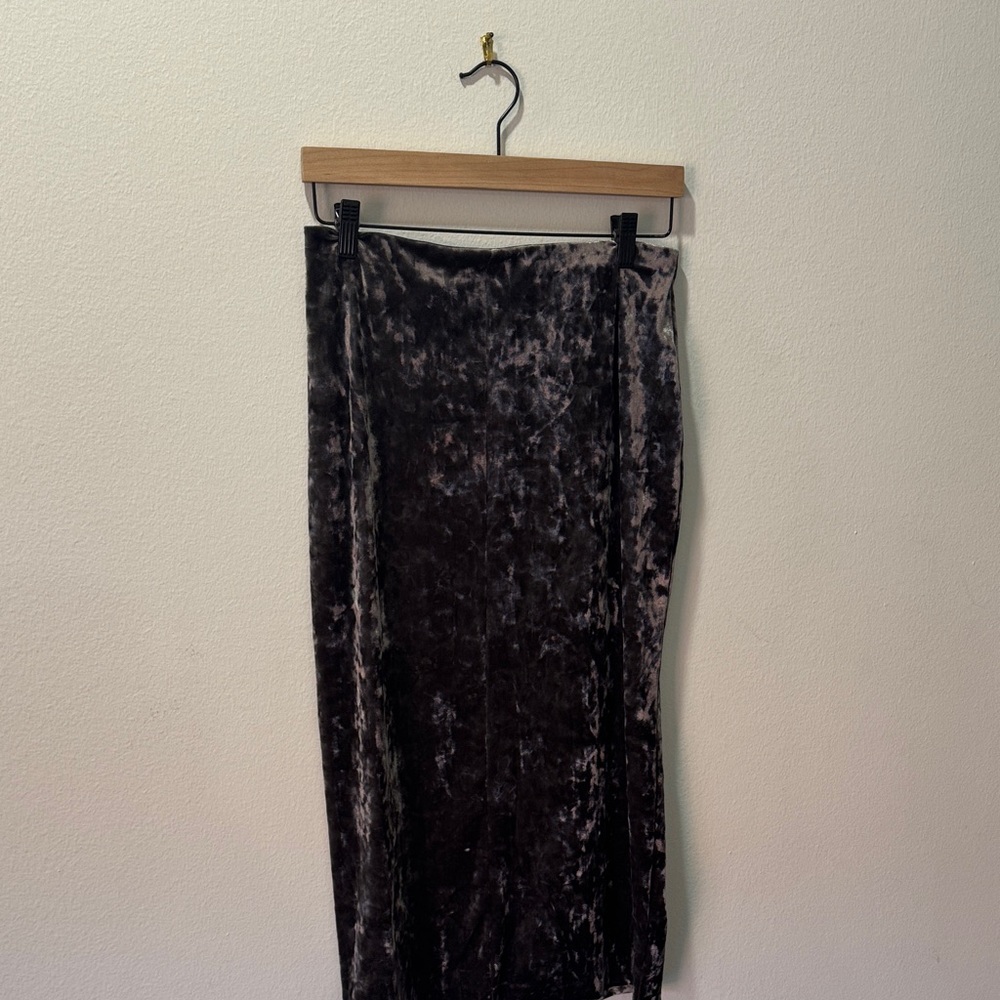 Elegant Velvet Gray Skirt